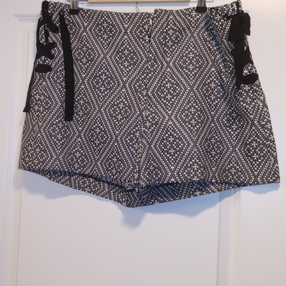 Stylish fall/winter shorts